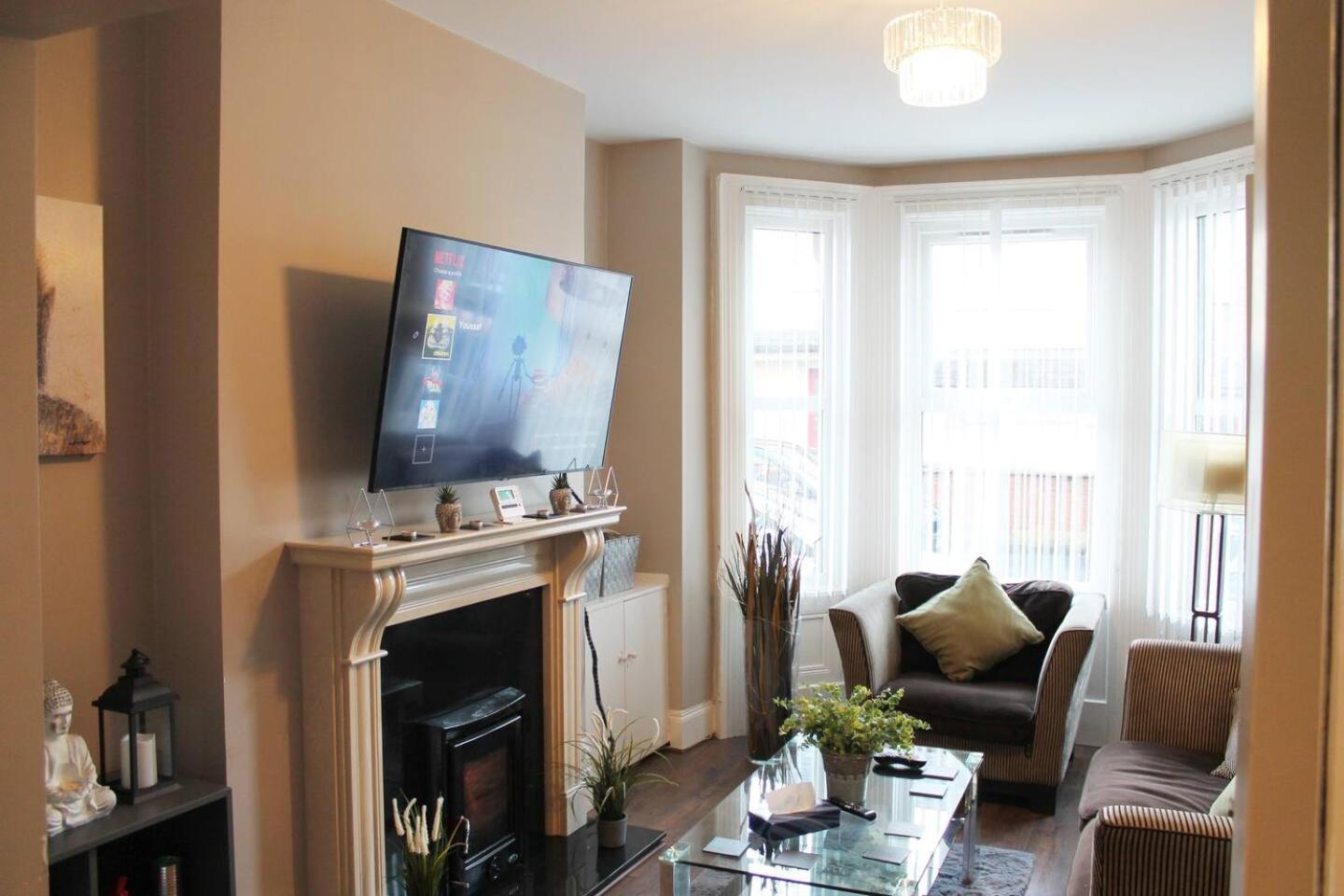 4 Bed Boutique House Lisburn Road Villa Belfast Exteriör bild